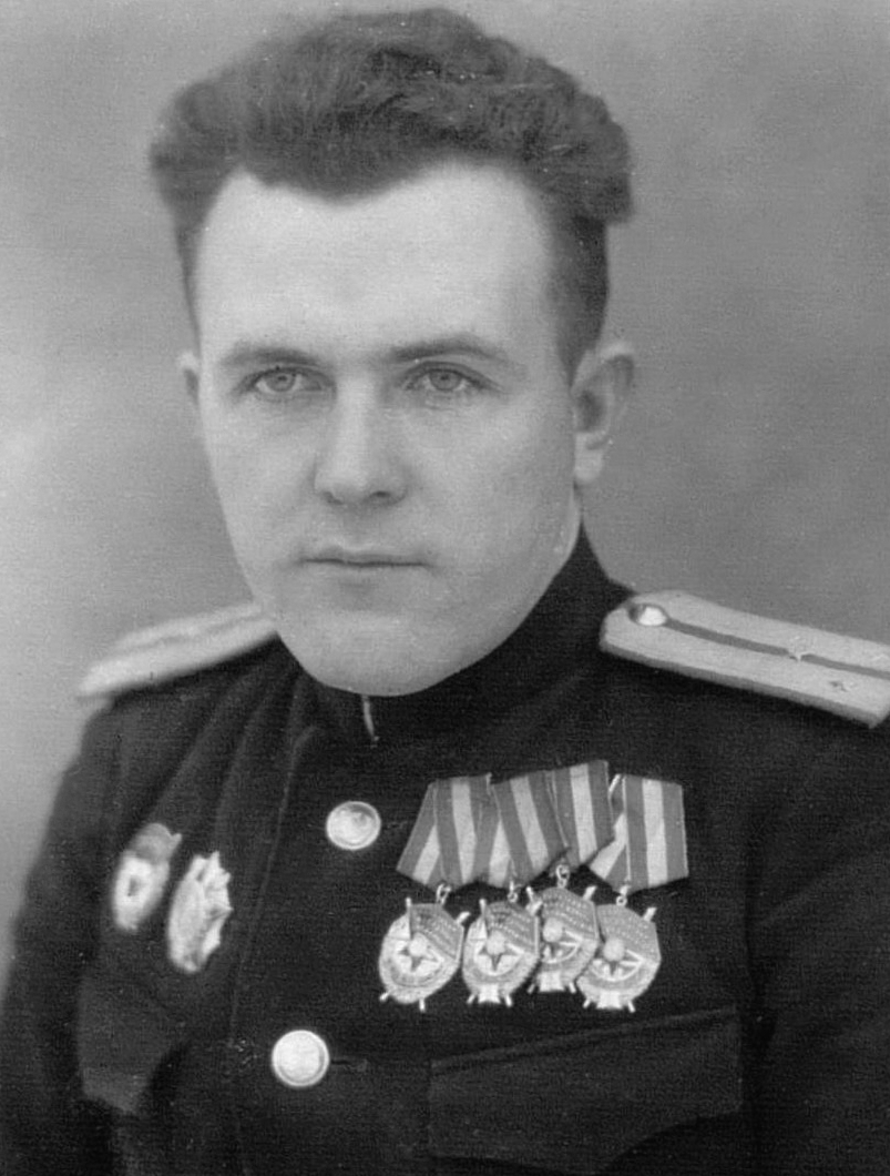 БЛАГОДАРОВ Константин Владимирович