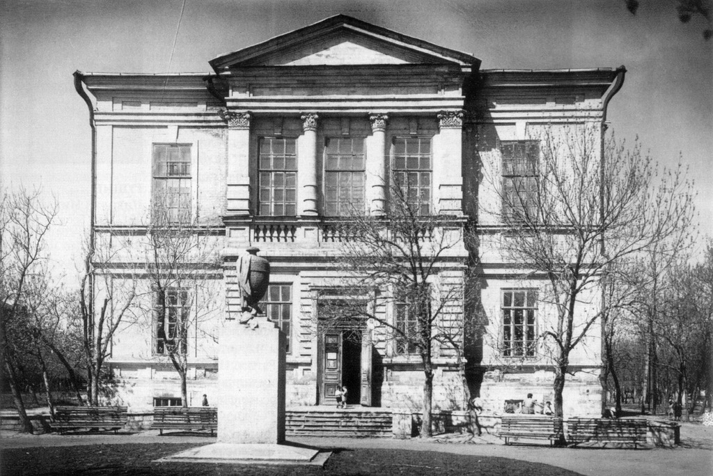 Саратовский художественный музей имени А.Н. Радищева в годы Великой Отечественной войны