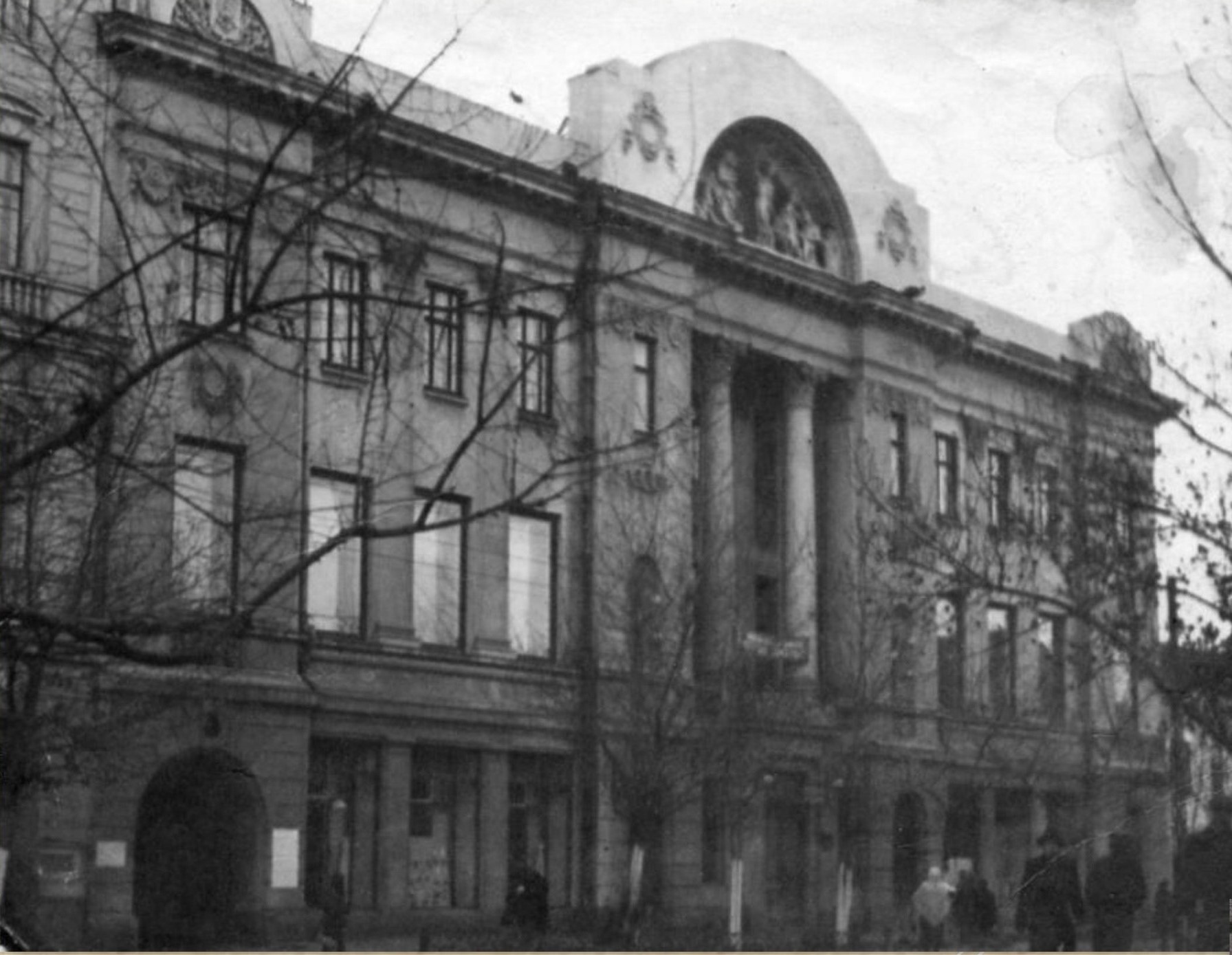 Саратовский Дворец пионеров  и школьников в годы Великой Отечественной войны