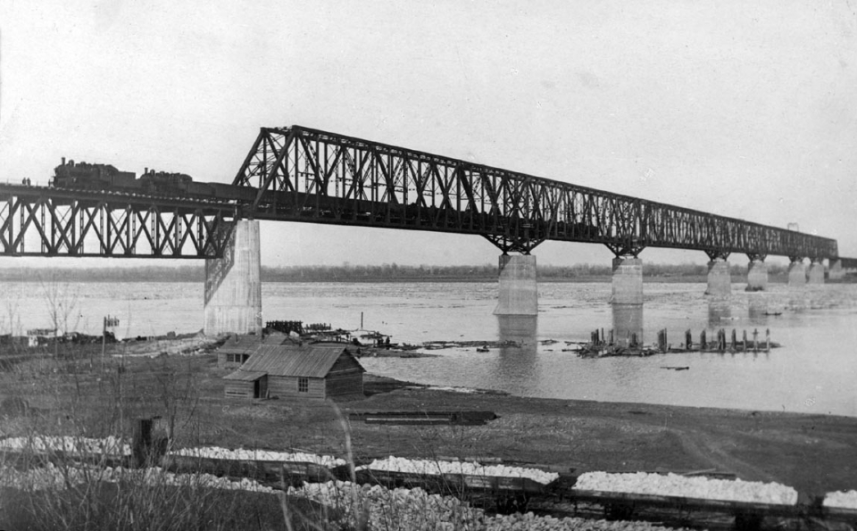 ЖД мост_Саратов.jpg