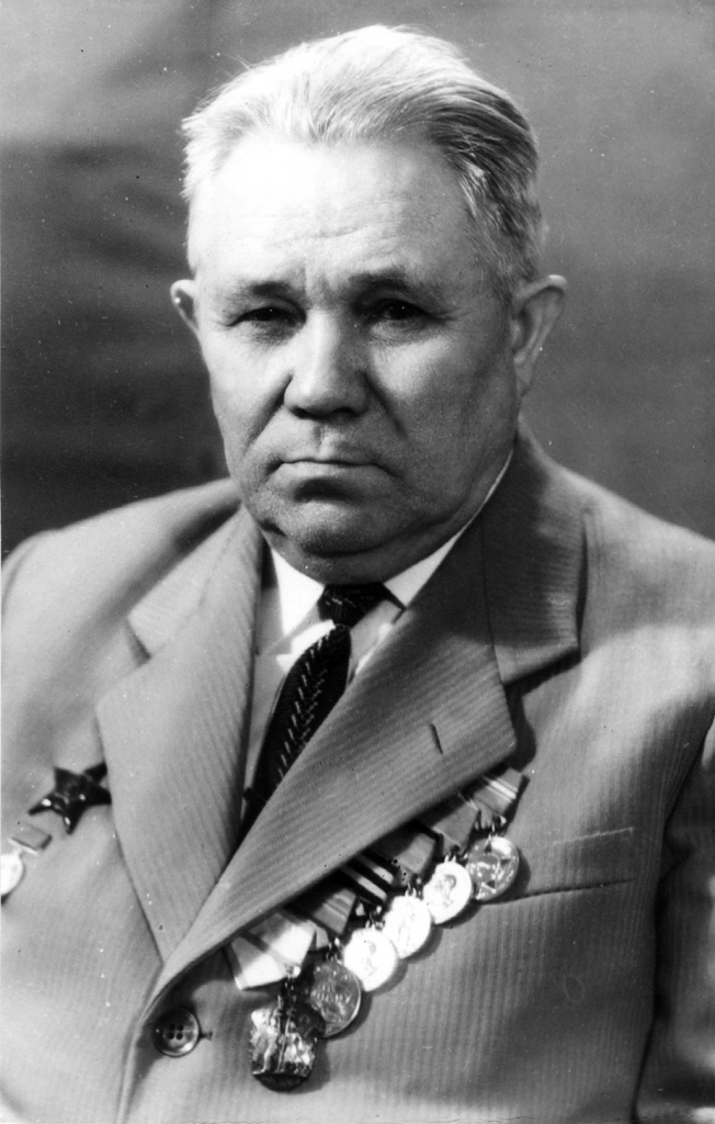 Б.М. Смирнов.jpg Б.М. Смирнов.jpg