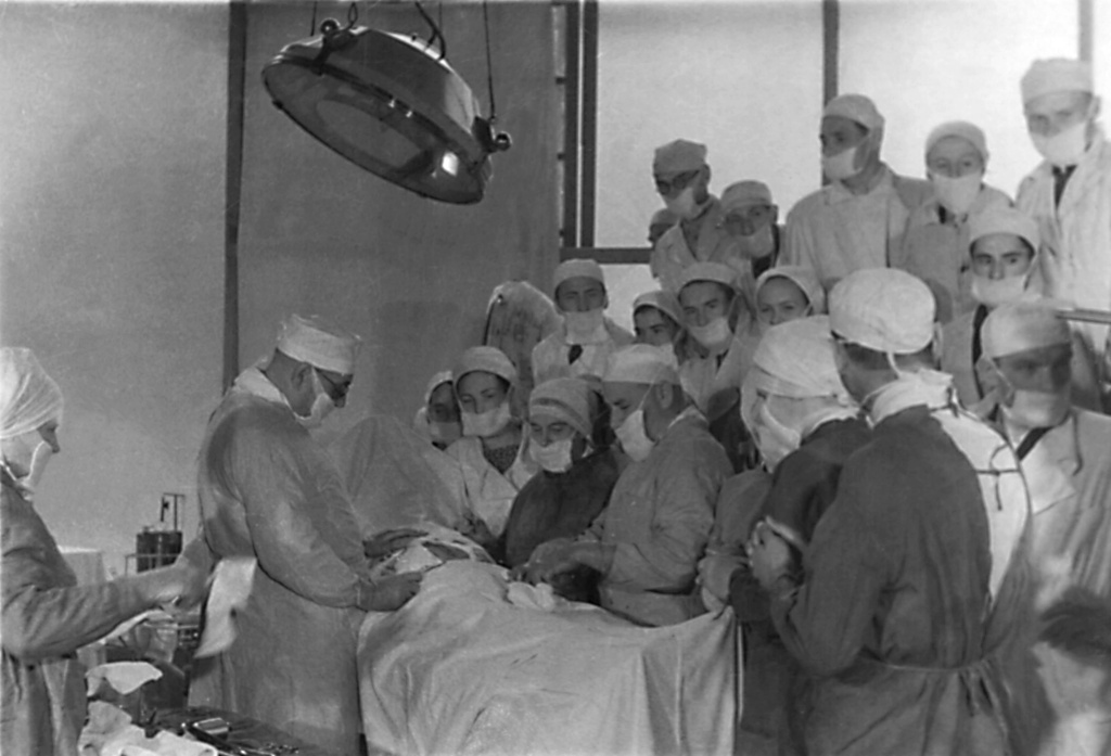 Миротворцев за работой.jpg Миротворцев за работой.jpg